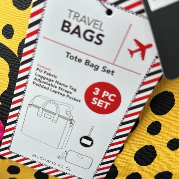 Hello Kitty Cheetah Print Travel Tote Bag 3 PCS - Picture 2 of 2